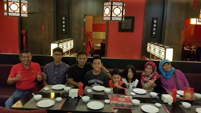 Jun Njan, Chinese Seafood Restaurant Favorit Keluarga suasana nyaman di jun njan