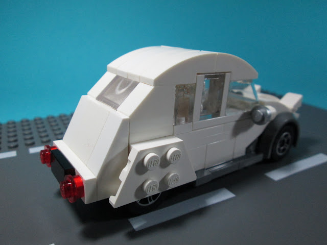 Citroen 2CV em LEGO