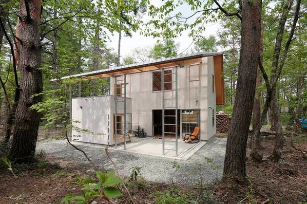 Every Season Ski Wooden House Design in Natural Surroundings by Naka Studio