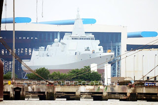 Destroyer Type 055 AL China