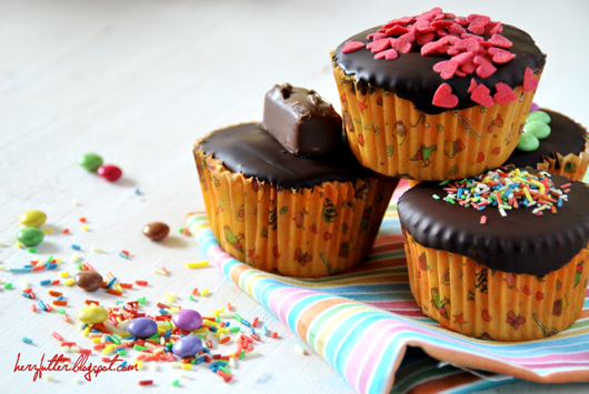 Herzfutter | Food-Blog : PAMK: Kindheitserinnerung - Bunte Muffins mit ...