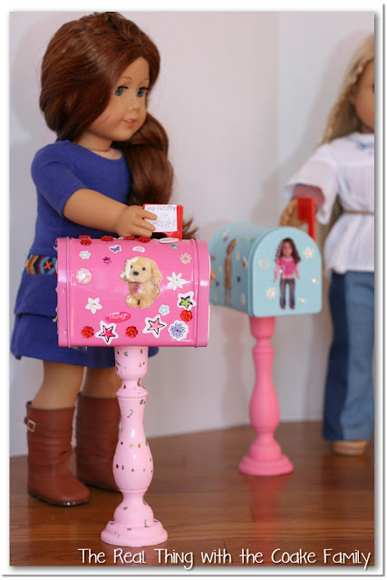 American Girl Craft ~ Cute, Easy and Inexpenisve Mailboxes for your doll! #AmericanGirl #Craft