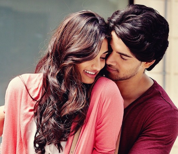 Athiya Shetty Sooraj Pancholi Hot Love Romantic Full HD Wallpapers