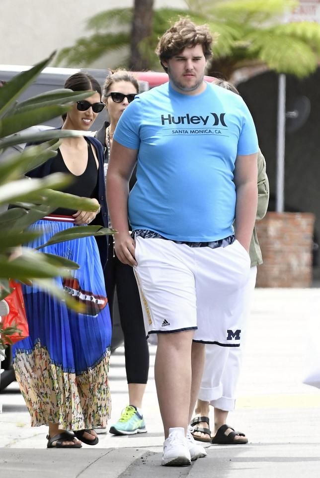 Omfg! Arnold Schwarzenegger's Son, Christopher, Looks Waaaaayyy