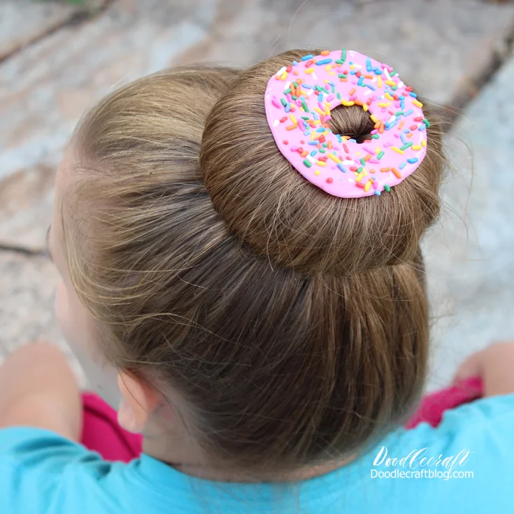 Make your own cute candy hair pins (quick & easy!) 