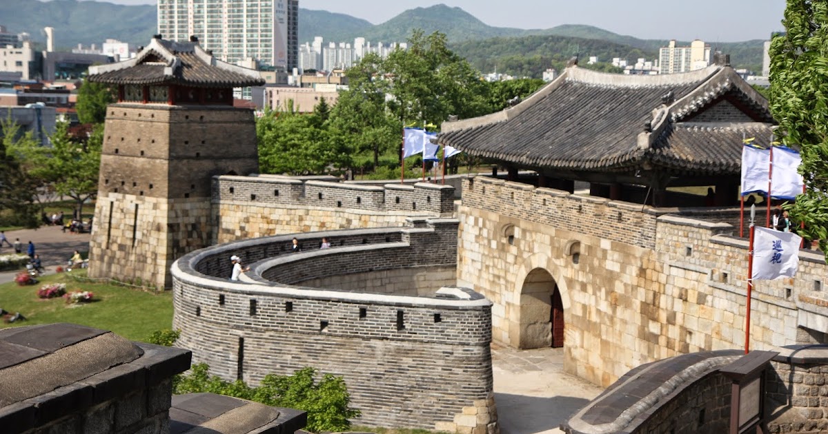 Suwon, South Korea: Impressive fortress is like a mini Great Wall