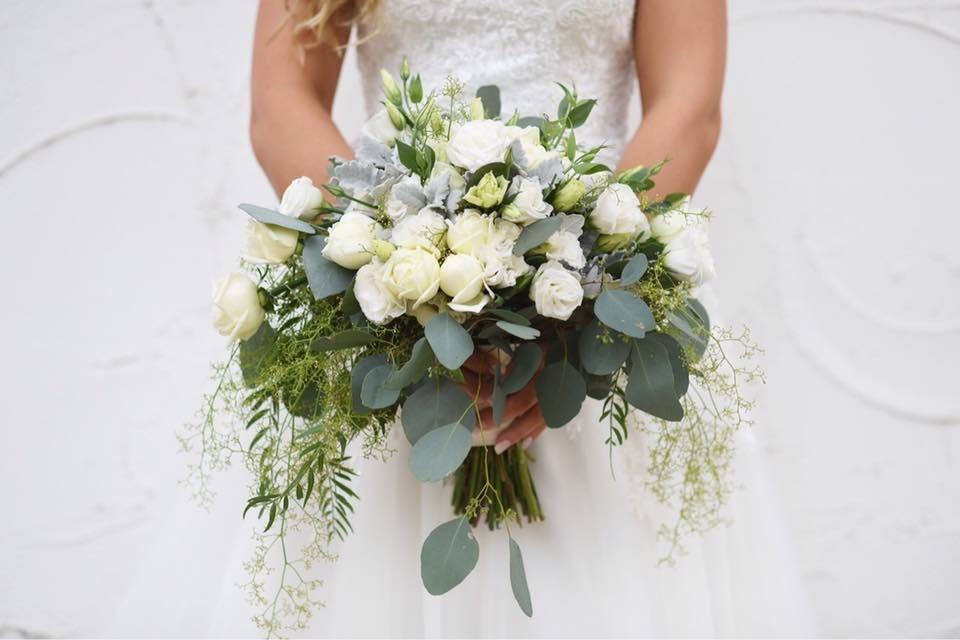 TO THE AISLE AUSTRALIA | VALLEY BLOOMS MELBOURNE WEDDING FLOWERS FLORAL DESIGNERS AUSTRALIA