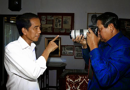 15 Foto Jokowi Sentuhan Dewa Photoshop 3
