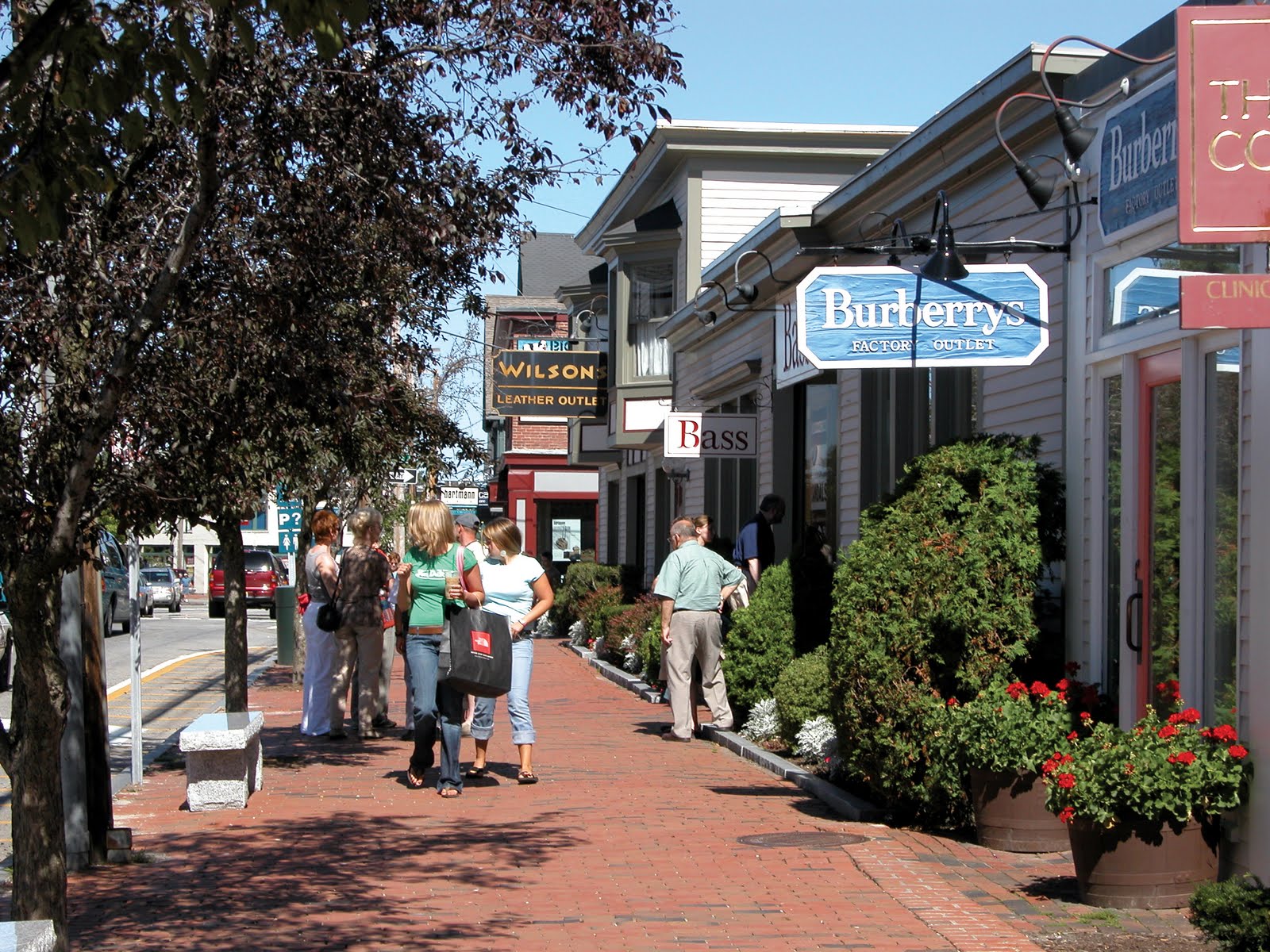 Freeport, ME Phone number () Pacsun was probably one of the few places where we were really successful in finding clothing in Freeport.