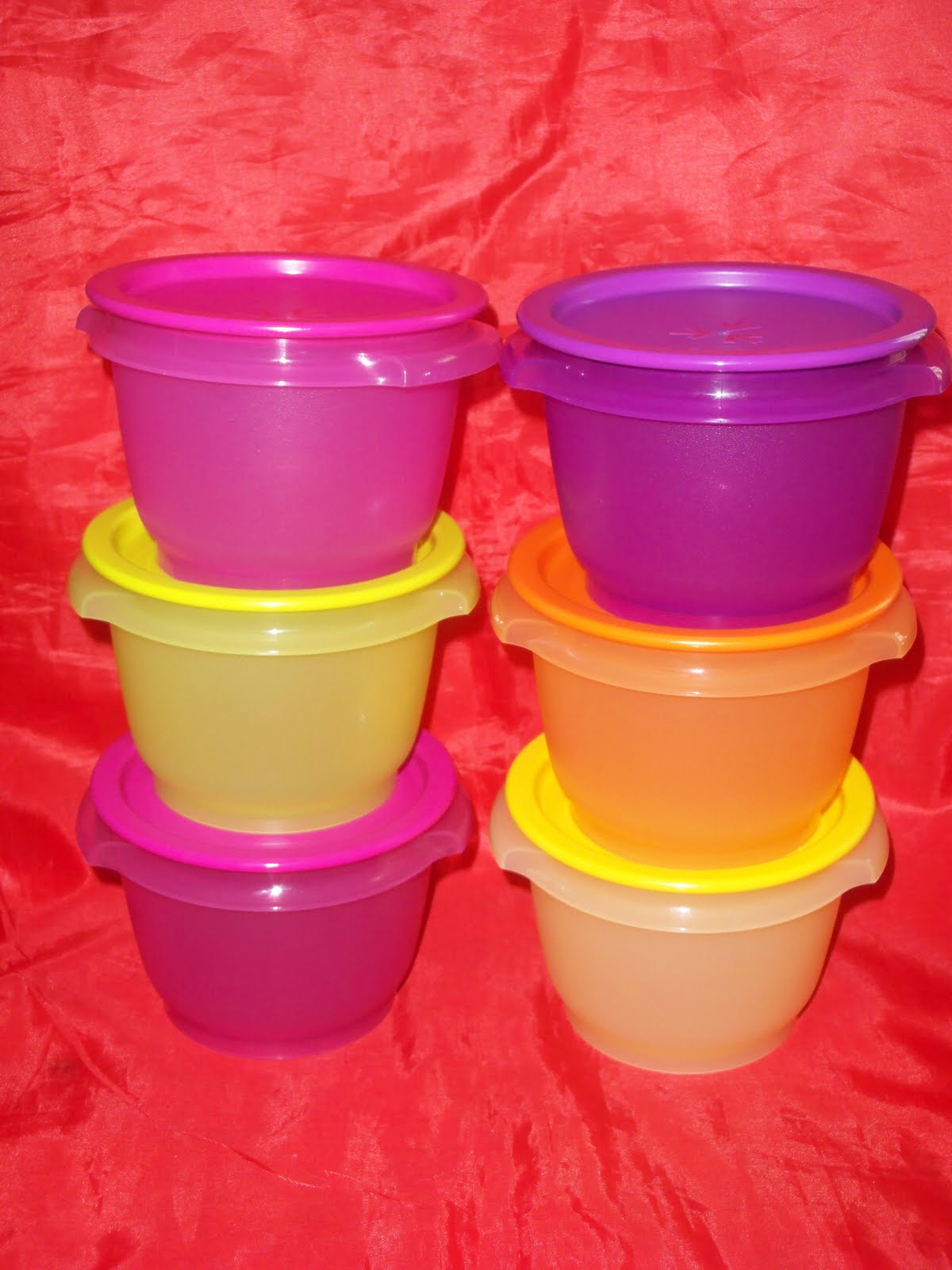 snapware tupperware set