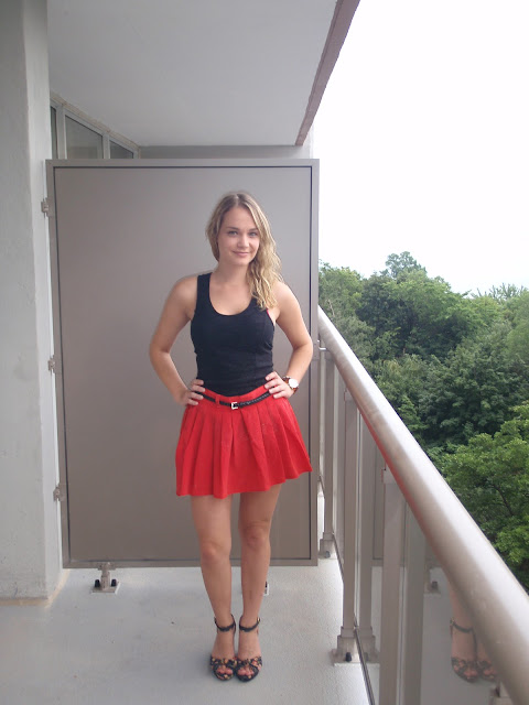 Date Night :: Red Skirt