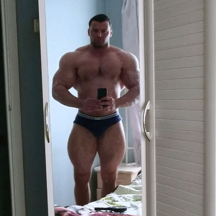 Павел Федоров культурист