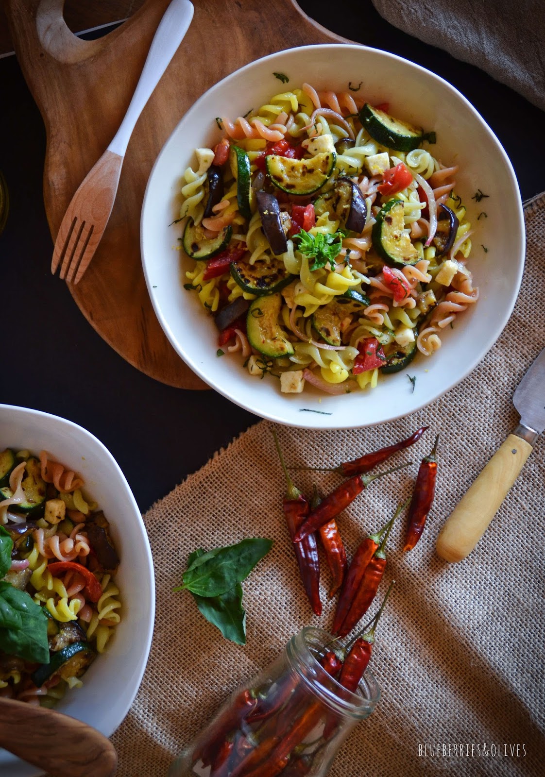 PASTA AND ROASTED VEGETABLES SALAD WITH GARLIC, LEMON AND BASIL DRESSING... and a stroll through the south of Italy