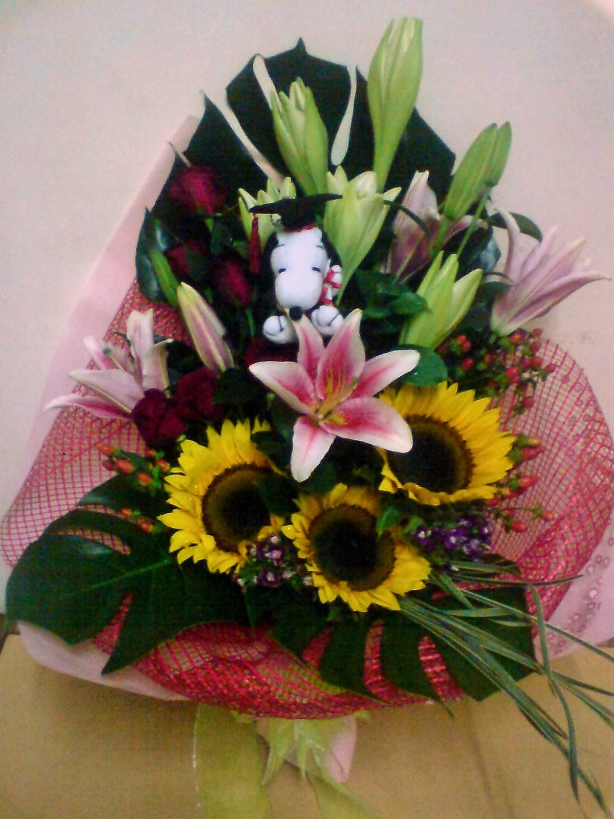 Flower Sense Gift Shop Graduation Flower Bouquets