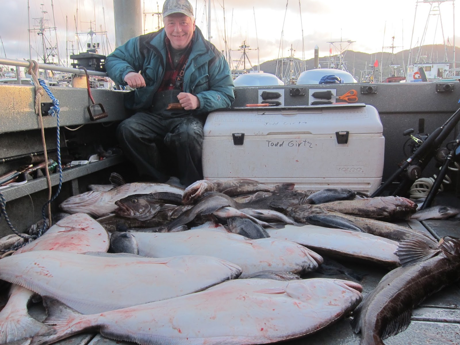 Todds Extreme Fishing Neah bay halibut,lingcod and bottom fish