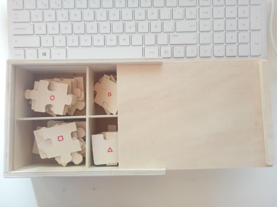 Tapa de puzle de dinosaurios