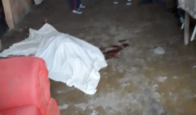 Homem matou cunhada esfaqueada na Rua Carrapichel em Bonfim Homem matou cunhada esfaqueada na Rua Carrapichel em Bonfim
