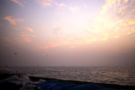 pink colourful sky morning dawn sassoon docks mumbai india clouds birds