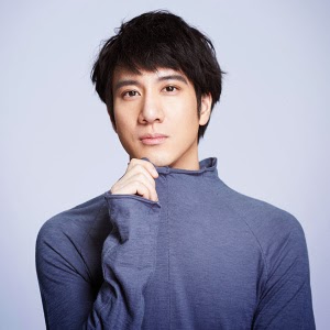 Chinese Pinyin Lyrics Luo Ye Gui Gen 落叶归根 Falling Leaves Returning to Roots Wang LeeHom 王力宏 Wang LeeHom 王力宏 Luo Ye Gui Gen 落叶归根 Falling Leaves Returning to Roots Mandarin Pinyin Lyrics