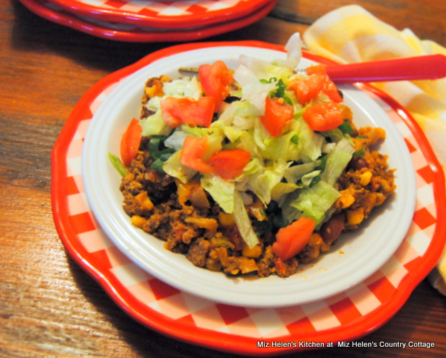 Slow Cooker Tamale Pie at Miz Helen's Country Cottage