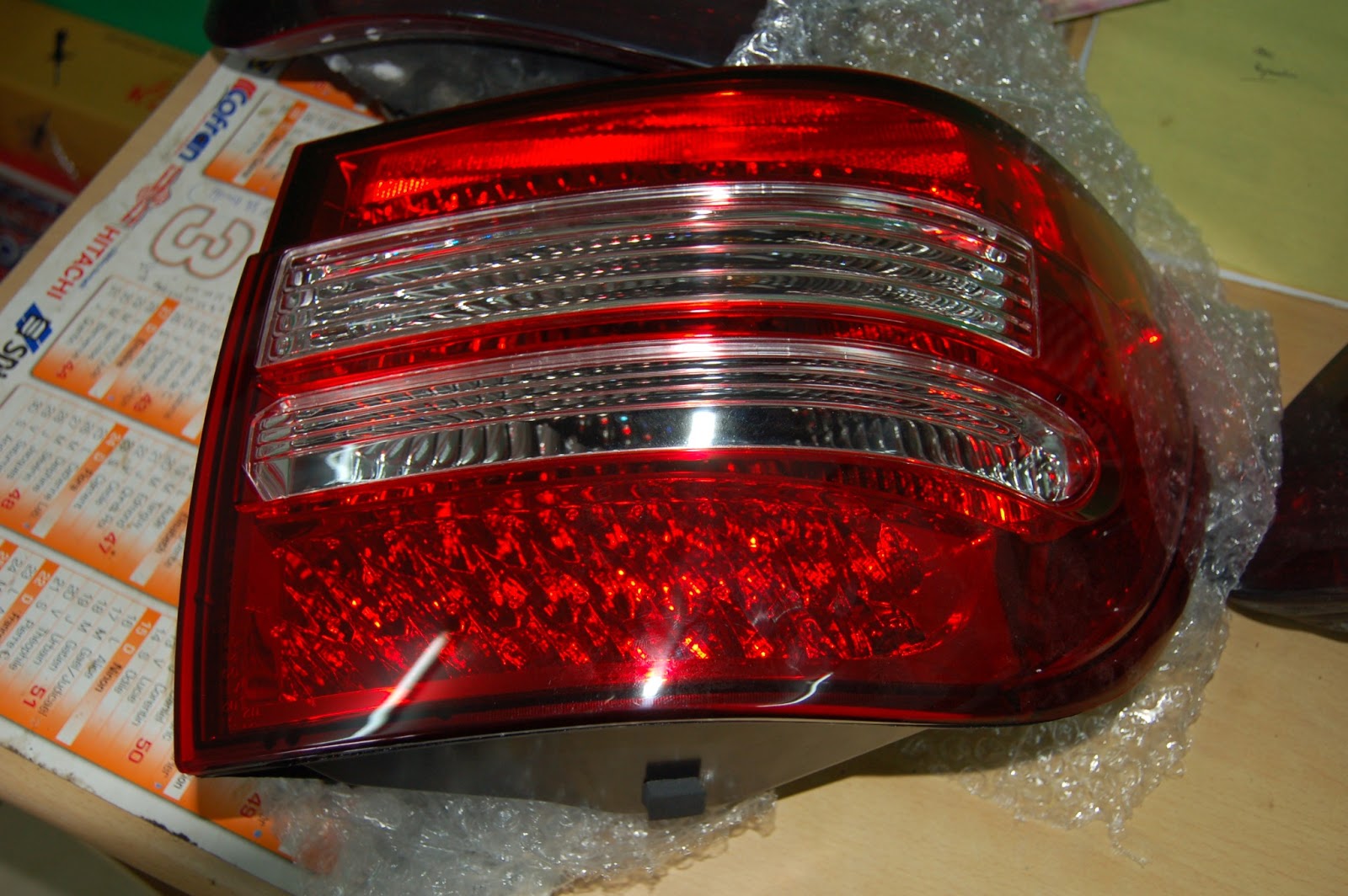 GARAGE FÉDÉRAL LIBREVILLE PEINTURE PORSCHE CAYENNE CHANGEMENT DE TEINTE DU NOIR AU BLANC