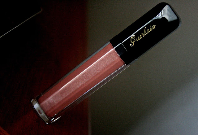 Guerlain Maxi Shine Gloss d'Enfer Lip Gloss in Browny Clap Review, Photos & Swatches