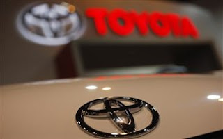 
Η Τογιότα ανακαλεί 110.000 υβριδικά αυτοκίνητα

