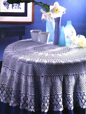 mantel redondo de rombos y espigas