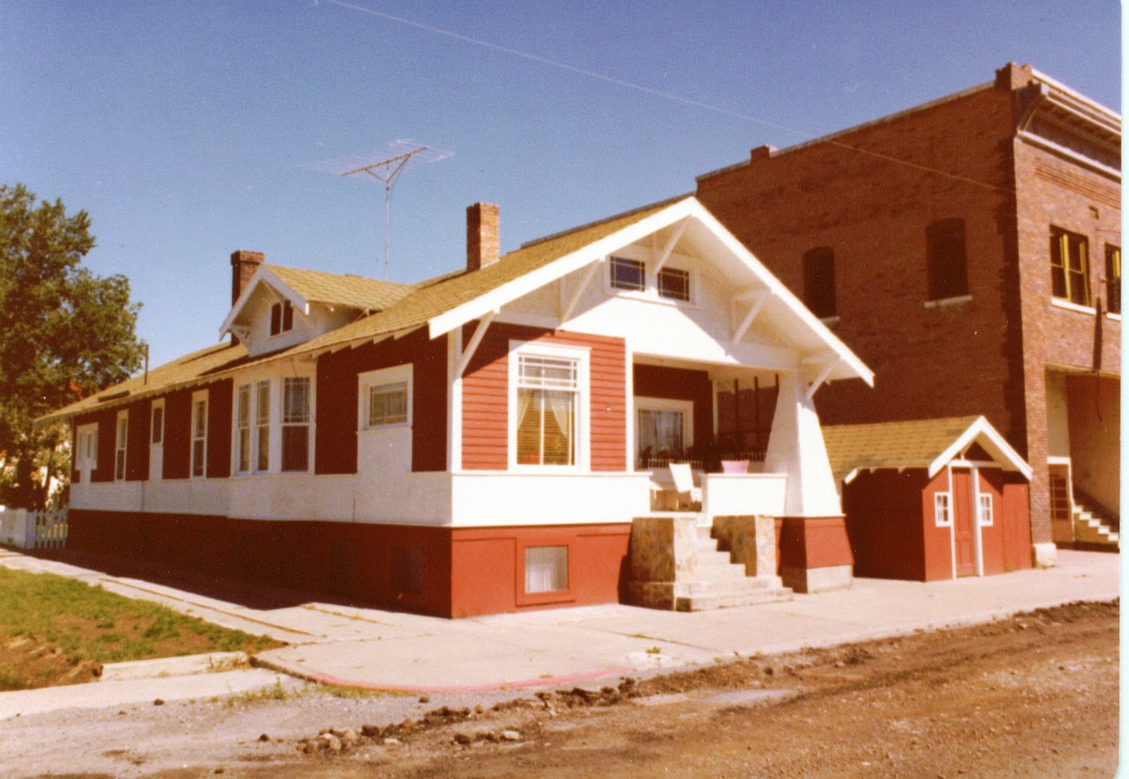 Mackay, Idaho 83251 Lifting Home on Corner of Mackay Main Street and Spruce to Add A Basement