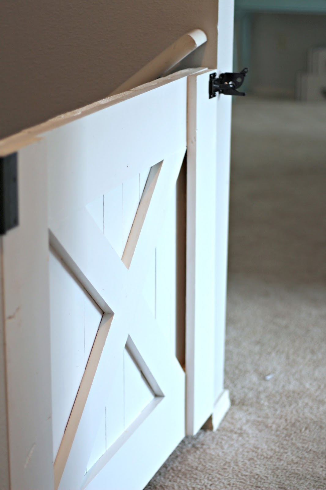 Rose & Co Blog 30 Minute DIY Barn Door Baby Gate