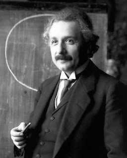 Seoarang penemu teori relativitas dan yang paling terkenal di dunia karena E=mc2