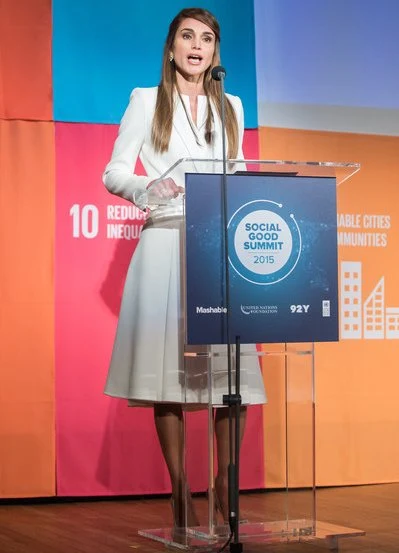 Queen Rania of Jordan attends the 2015 Social Good Summit