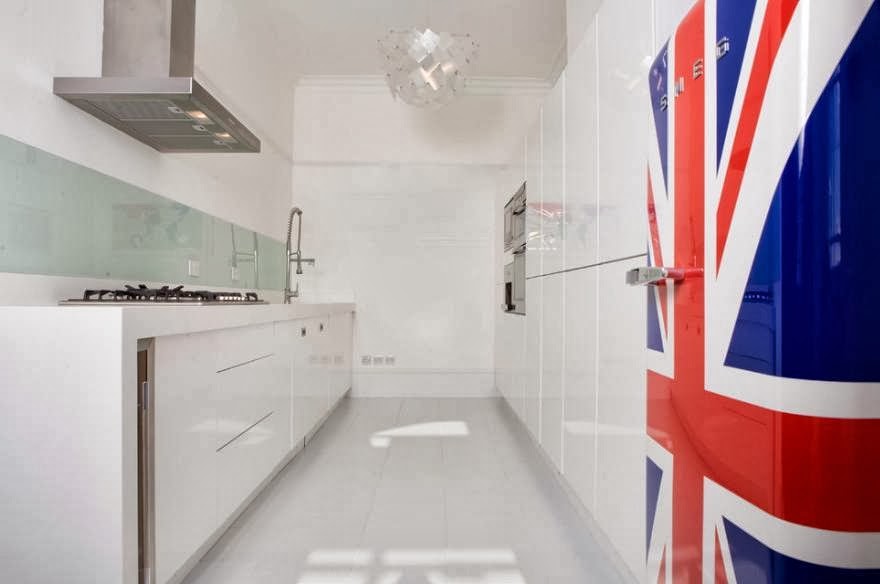 Ретро-холодильники SMEG - IVOREE