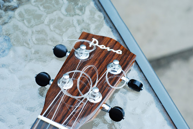 Pono MTD-E tenor ukulele headstock