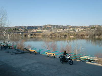 Con vistas al embarcadero del Ebro
