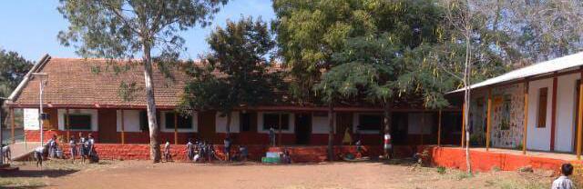  जिल्हा परिषद प्राथमिक शाळा 