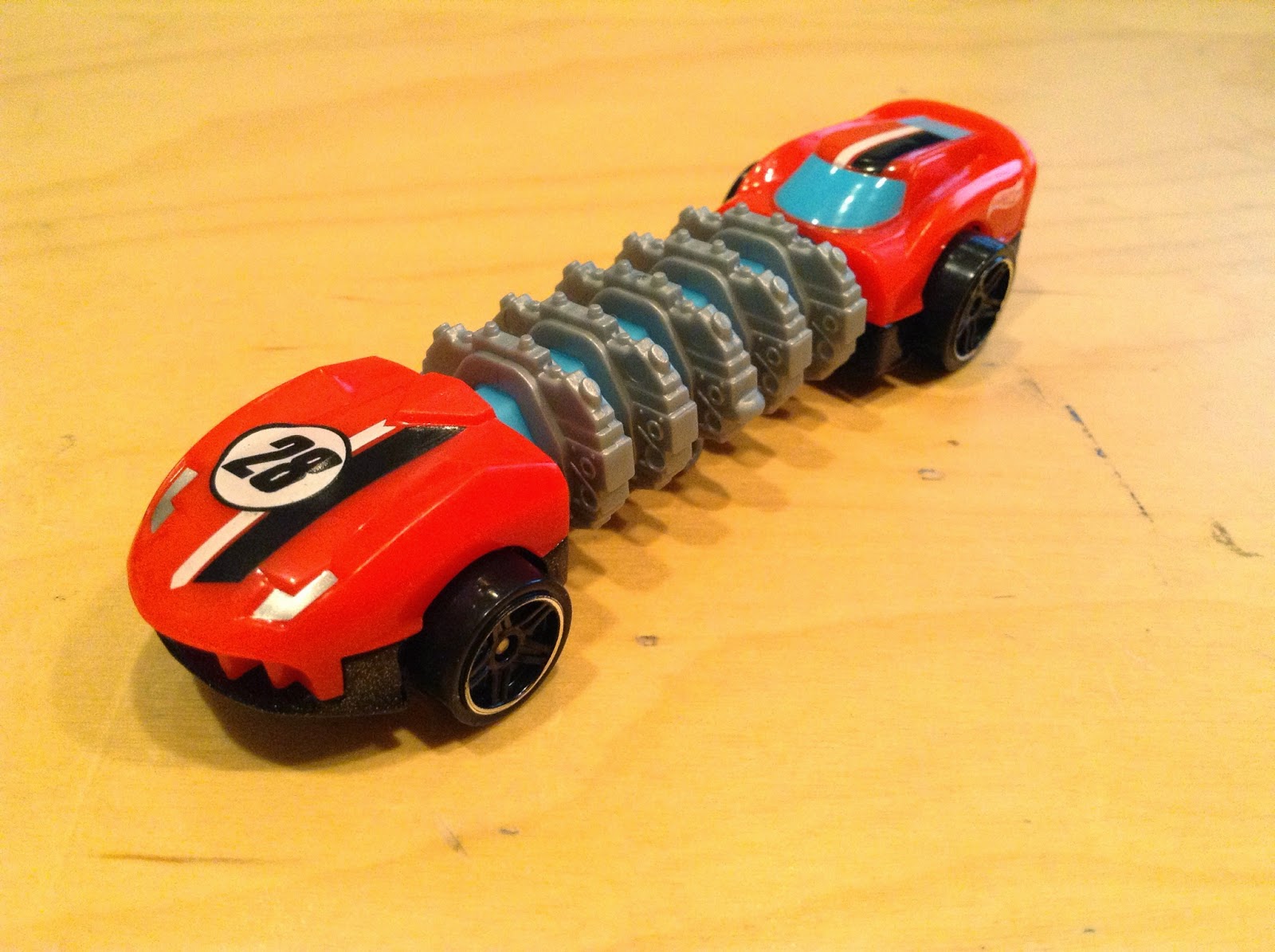 Машинка hot Wheels Mutant Machines Nitro Scorcher