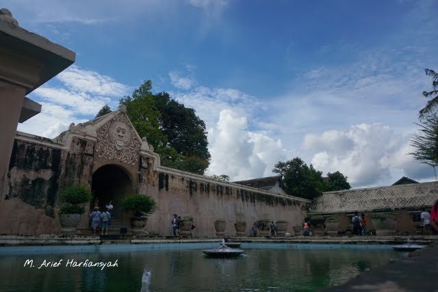 Tamansari