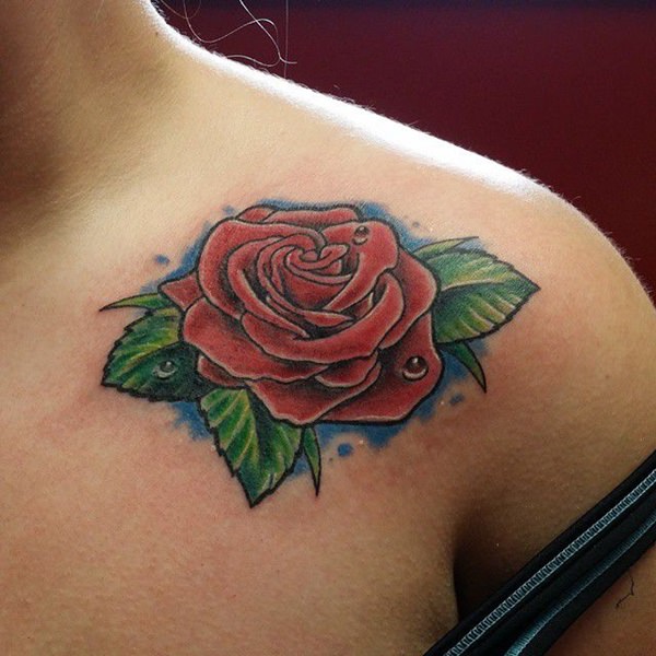 Tatuagens femininas na clavícula Tatuagens femininas na clavícula