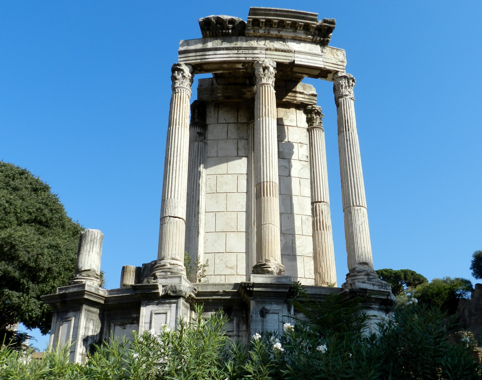 ROMA, CAPUT MUNDI: TEMPLO DE VESTA