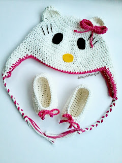 Topi Rajut Hello Kitty, crochet hat hello kitty, baby booties, sepatu rajut