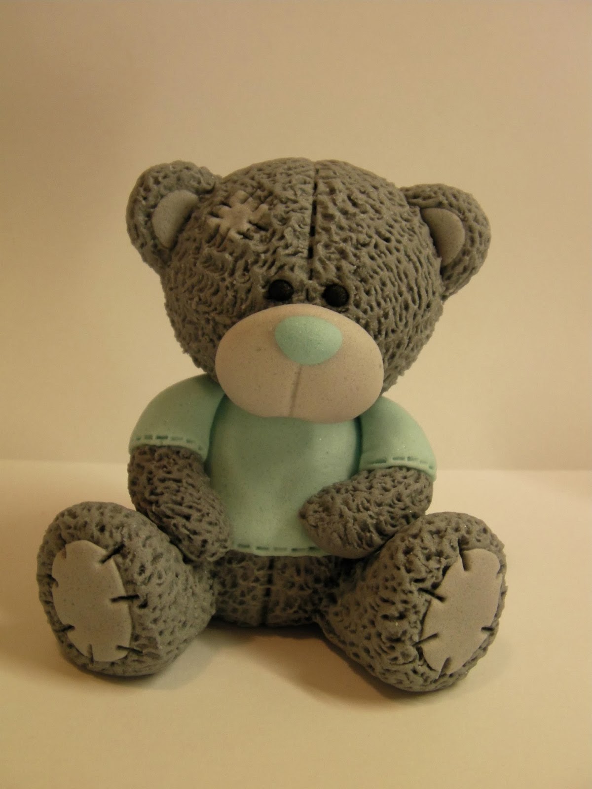 Studio "FONDANT DESIGN ANA" Figurice za torte (fondant figures) MEDE FIGURICE ZA TORTU