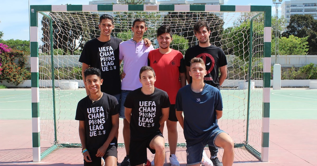 Actividades Extraescolares Ganadores de la LIGA de fútbol del IES Emilio Prados