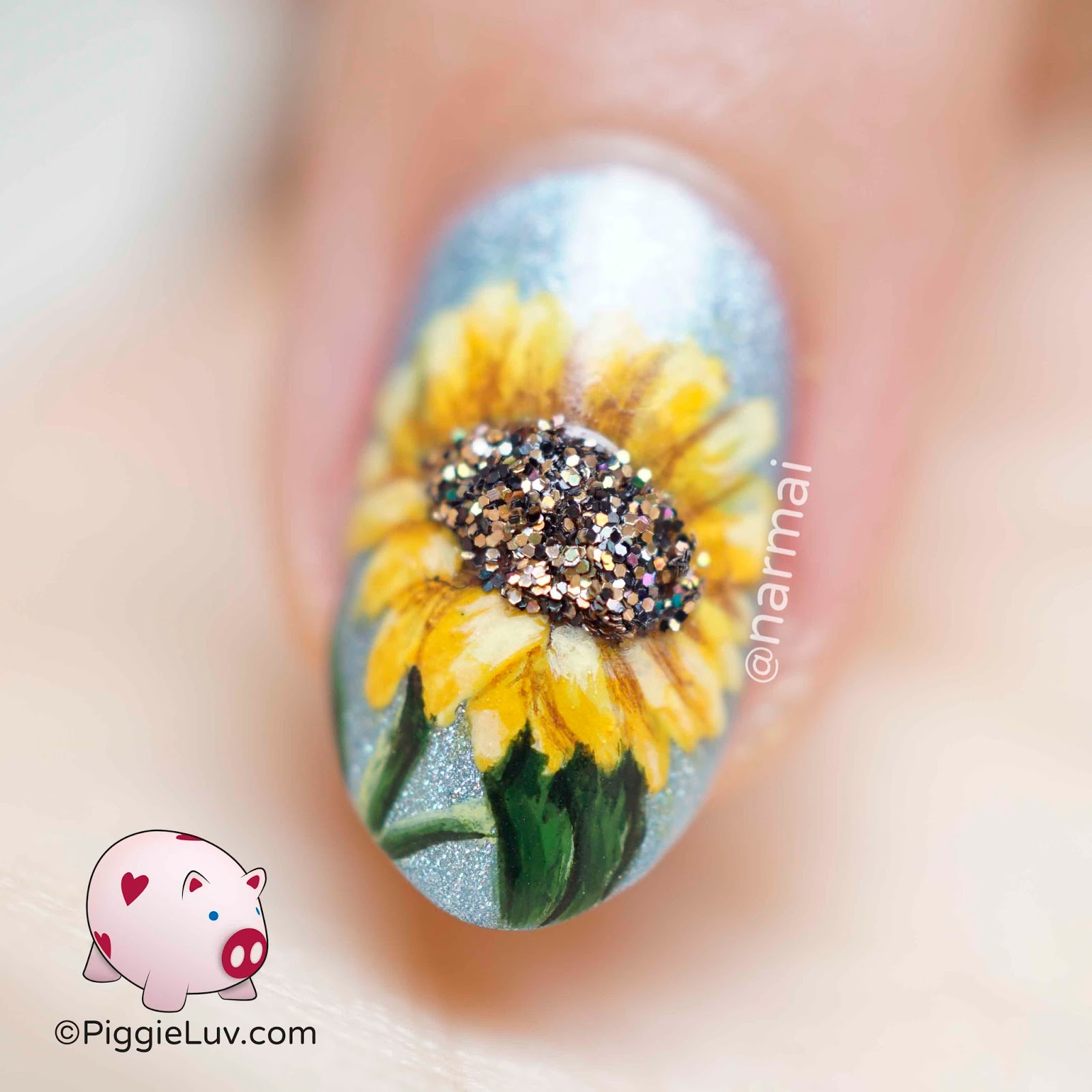 Glitter sunflower nail art | PiggieLuv | Bloglovin’