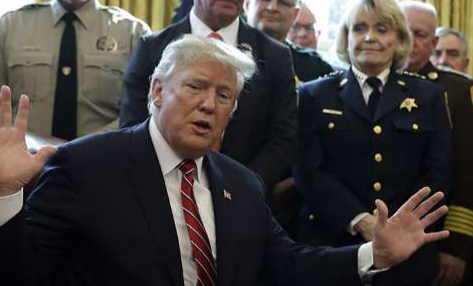 Trump bewilders party allies on immigration before border visit Trump bewilders party allies on immigration before border visit
