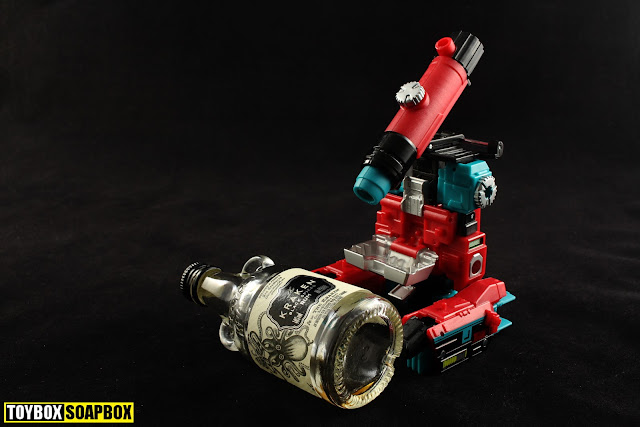 kraken rum titans return perceptor