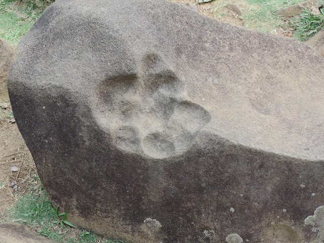 batu tapak kaki harimau