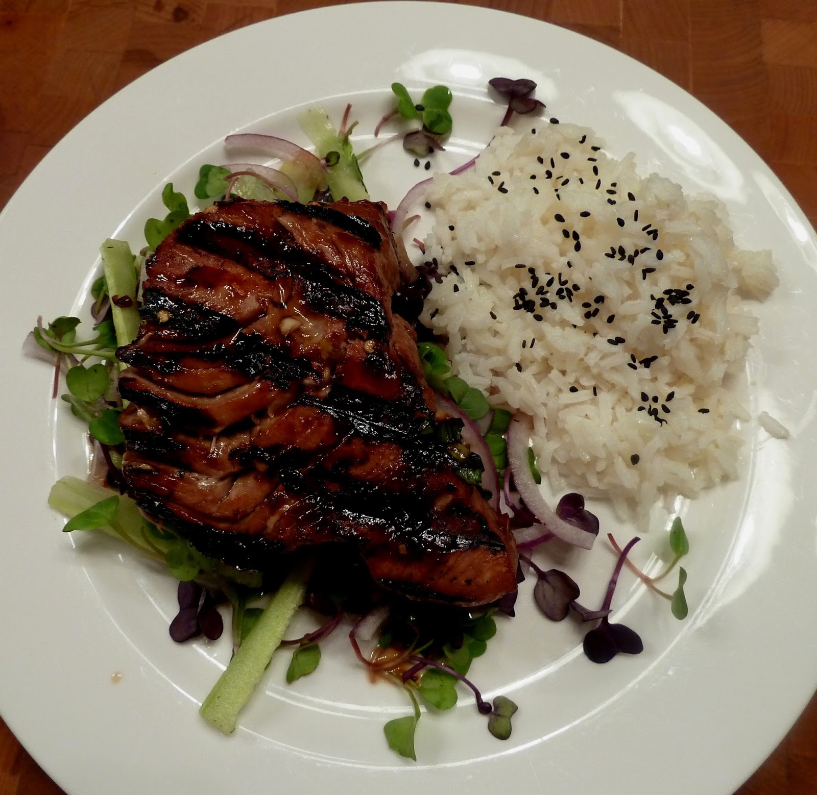 Cracked Pepper HibachiStyle Tuna