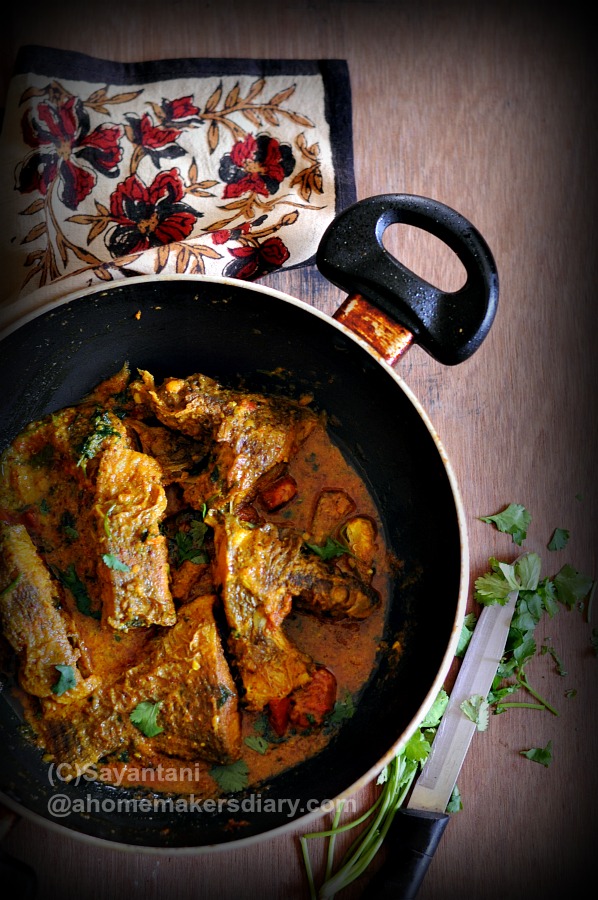 A Homemaker's Diary Tilapia Jhal {Tilapia in spicy mustard gravy}