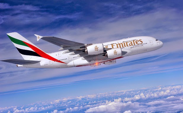 Video Menakjubkan Pesawat Airbus A380 Meredah Awan Pesawat Airbus A380 Meredah Awan